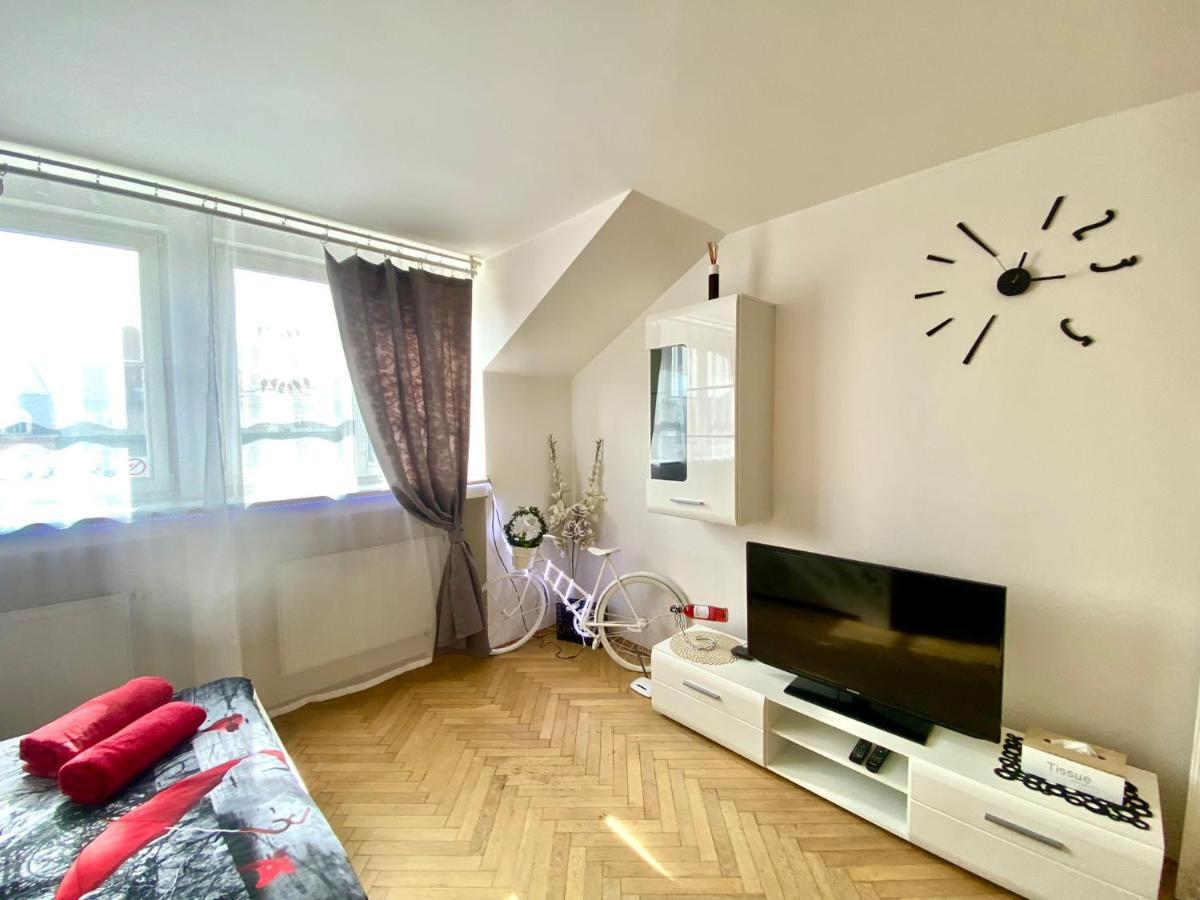 Fantastic In The Center Apartment Prag