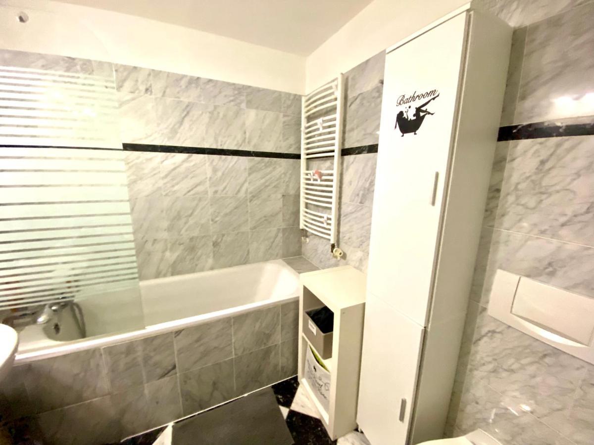 Fantastic In The Center Apartment Prag