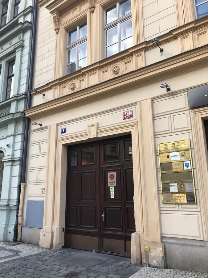Fantastic In The Center Apartment Prag